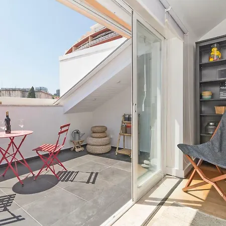 Rato Sunny Terrace *